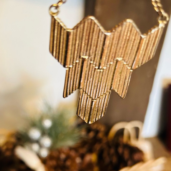 ADIA KIBUR GOLD STATEMENT CHEVRON EARRINGS FOR PIECED EARS . STUNNING STATEMENT - Picture 2 of 5